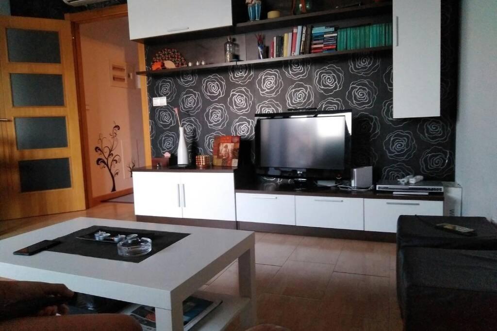 Impresionantes Vistas Al Mar Cerca De Santiago Apartment บอยโร ภายนอก รูปภาพ